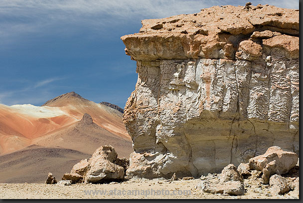 photo: colorful rock formations