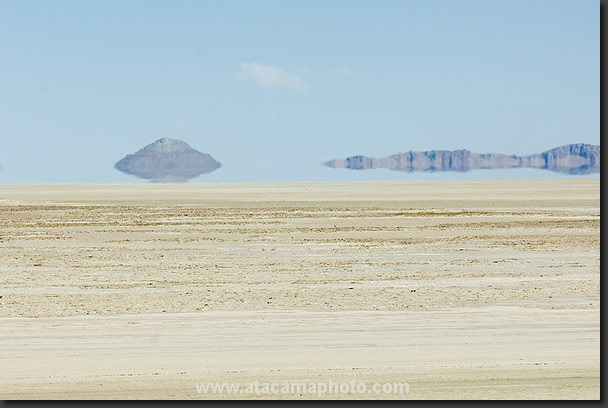 photo: mirage, optical phenomenon