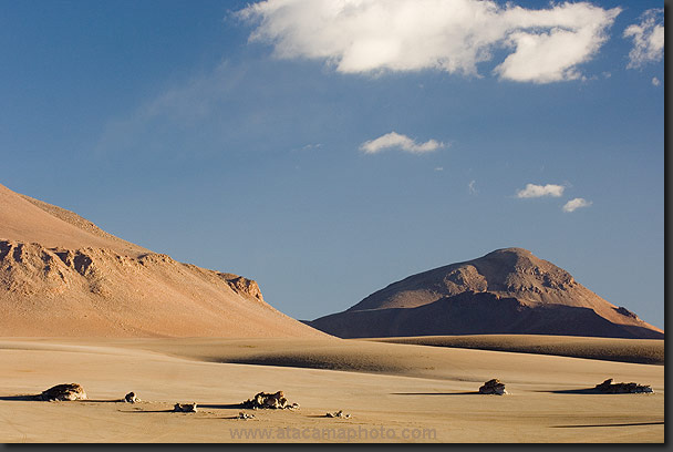 photo: desert landscape in Bolivia